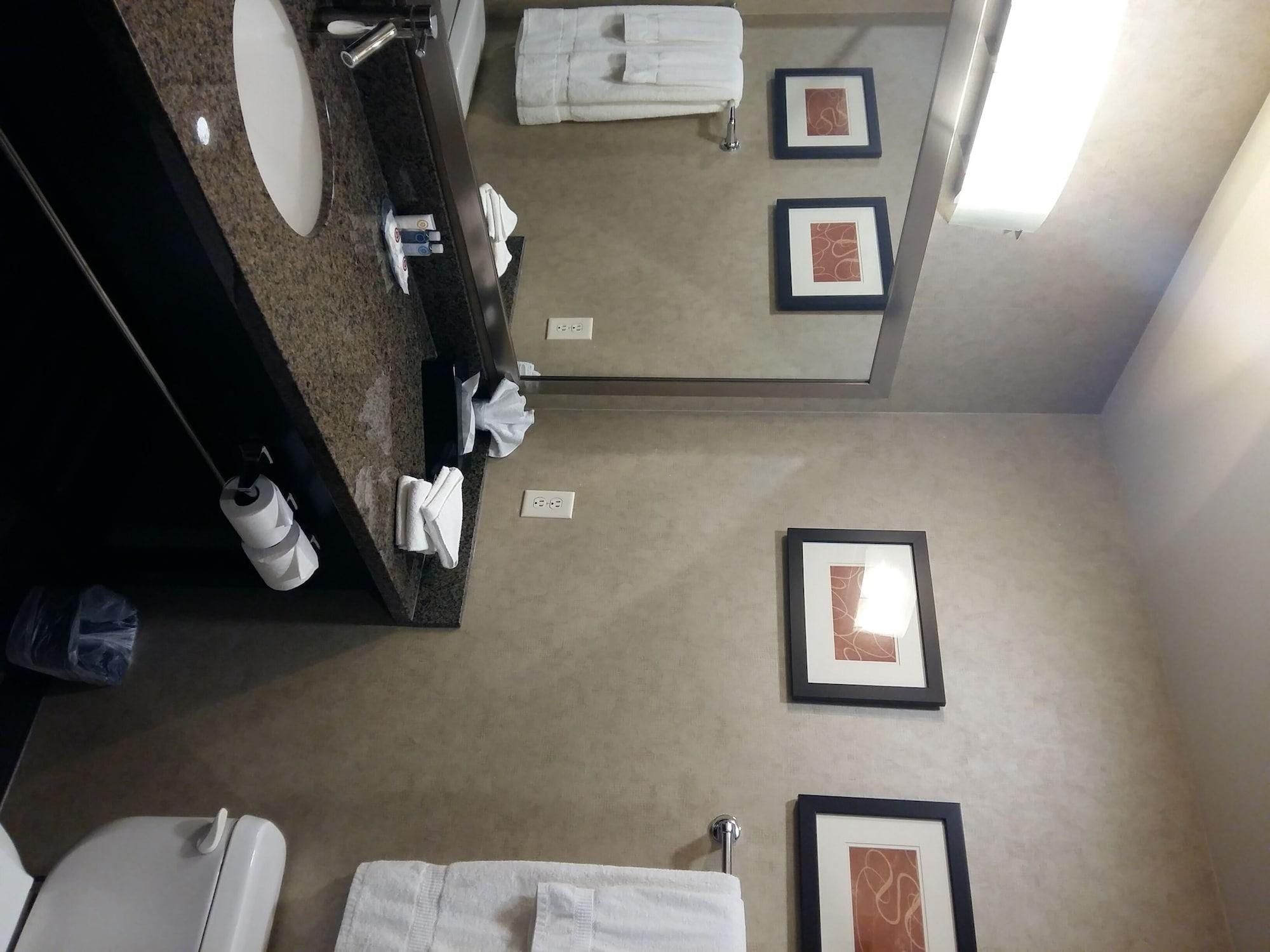 Comfort Suites קלונה מראה חיצוני תמונה