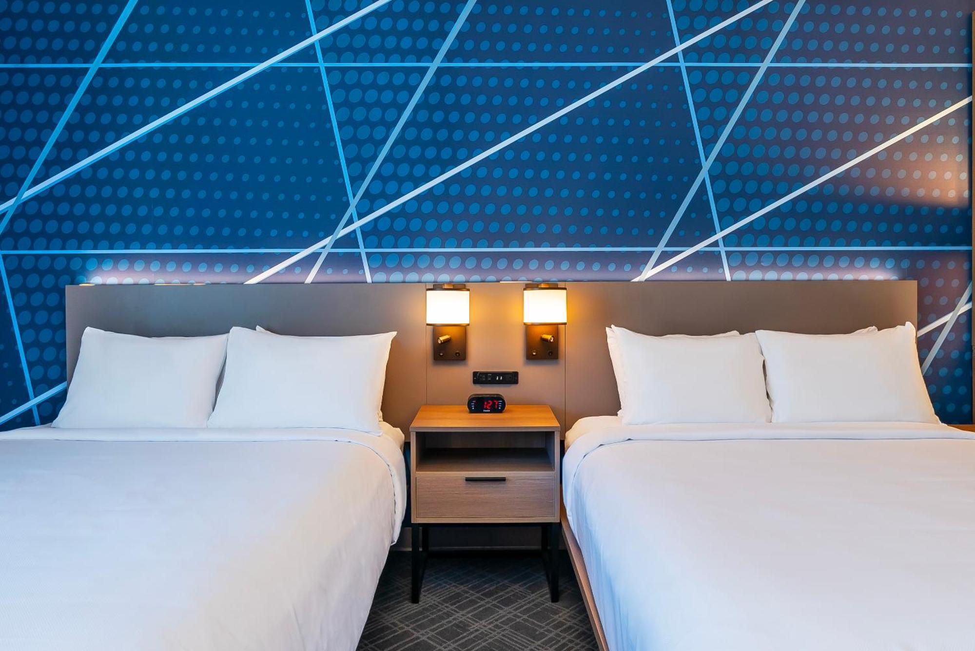 Comfort Suites קלונה מראה חיצוני תמונה
